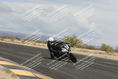 media/May-05-2025-Moto Forza (Mon) [[3c1838c5e5]]/2-B Group/Session 2 (Turn 7 Inside)/